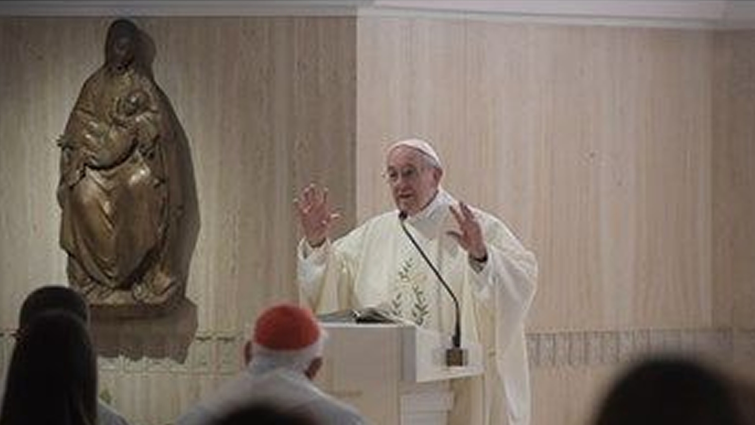 "Don&rsquo;t dialogue with the devil nor with temptation" says Pope Francis
